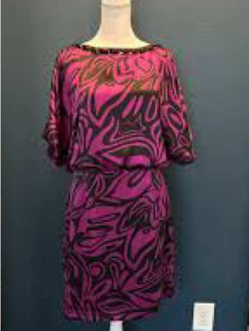 Trina Turk Magenta And Black Abstract Floral Silk Sheath Dress